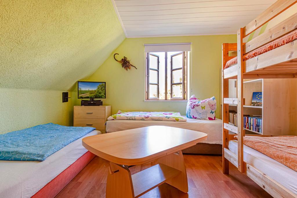Ferienwohnung Am Walnussbaum Parchtitz Exterior photo